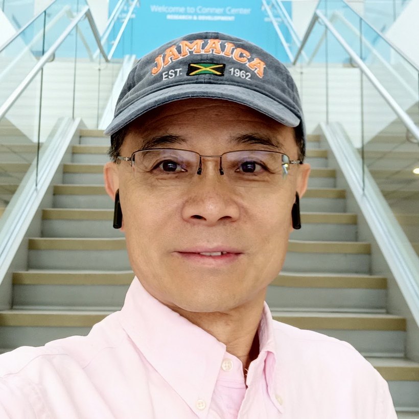 Huagang Chen